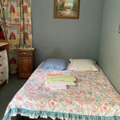 CHAMBRE CHEZ L'HABITANT NOISIEL