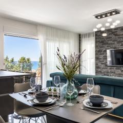 Elysian Zen Luxury Apartment - Two Bedroom Apartment with Terrace and Sea View