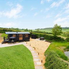 Daisy Park Shepherds Hut