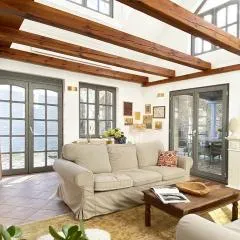 44 George House - Pool, Jacuzzi, Sauna, View