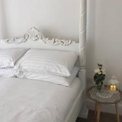 Beautiful 2 bed flat in the heart of Lynton Devon