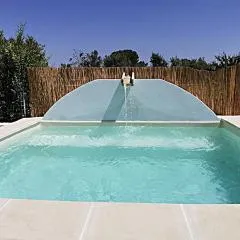 TERRA ROSSA casa di campagna con piscina 2 camere da letto, 4 pl, si animali da compagnia