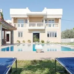 Villa IRENE Evia, 4 bdr, Pool, 500m to Beach