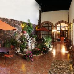 Hotel Boutique Casona Cantera Querétaro