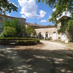 Gîte de l'orangerie du Château de la Bégude de Mazenc