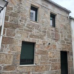 Casa en el centro histórico de Corcubión.