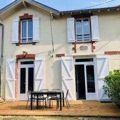 Maison avec terrasse à 50 m de la mer