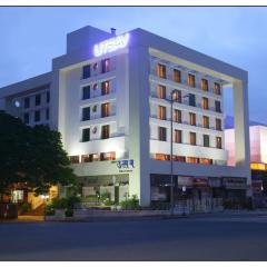 Hotel Utsav Deluxe