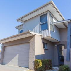 Northstar 1 of 17 Kirwan Close