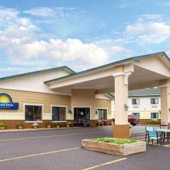 Days Inn by Wyndham Marquette