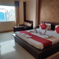 Hotel Savi Regency