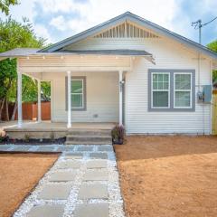 3BR2BA Remodeled House Near Downtown