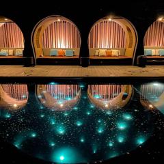 Cross Chiang Mai Riverside