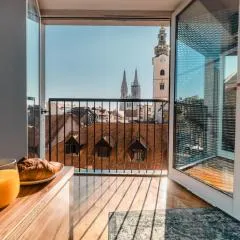 Lux Apartments