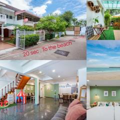 White beach house Hua hin 20 second to the beach