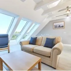 Host & Stay - Castle View