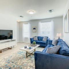 Stylish Vista Cay Townhome Near Conv. Ctr I-Dr.