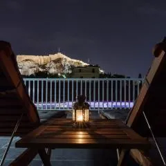 105 Adrianou Plaka
