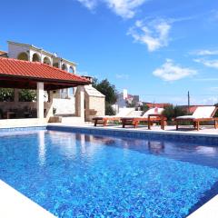 Restful Kanica House