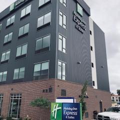 Holiday Inn Express & Suites - Little Rock Downtown, an IHG Hotel