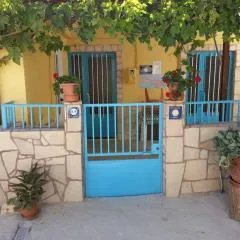 Vintage House-Vori-Rent Rooms