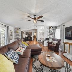 Lake Conroe 3BR Boat Ramp Access BBQ Sleeps 8