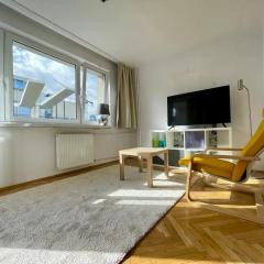 Super Apartament SAWA 2 Metro WiFi 500 mbs TV'50 Netflix HBO AppleTV+