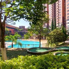 Apartamento en Calasanz con piscina y parqueadero
