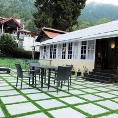 Hostie Stanley House-2&1 BHK Heritage Homes with garden, Nainital