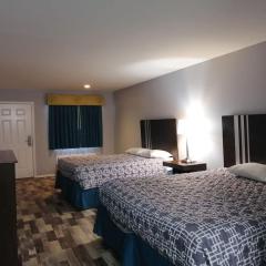 Riata Inn - Crystal City