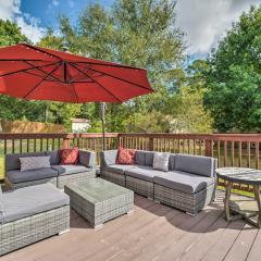 Cozy Family Retreat - 10 Mi to Lake and Trails!