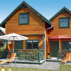 Holiday homes with terraces, close to the beach