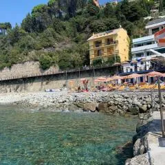 M'illumino d'immenso - MONEGLIA APARTMENTS