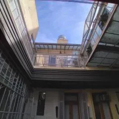 Parla Hostel