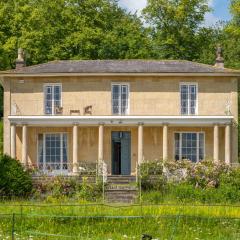 Henge Estate - Large Manor with ensuite double rooms, hot tub and tennis court