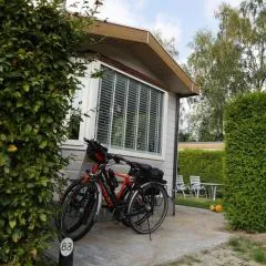 Chalet Esdoorn in Putten, Gezellig en Luxe gerenoveerd