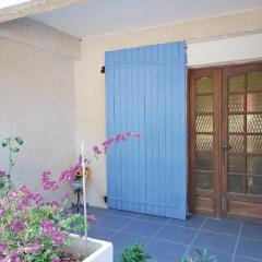 Cozy Apartment In Six Fours Les Plages