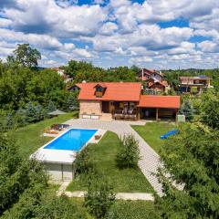 Lovely Home In Hrnjanec With House A Panoramic View