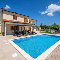 Amazing Home In Labin With 2 Bedrooms, Wifi And Outdoor Swimming Pool