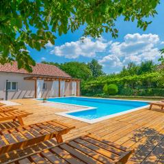 Lovely Home In Krivodol With Outdoor Swimming Pool