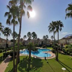 Perfect family holiday! Modern penthouse in Dénia only 200 m to the beach!