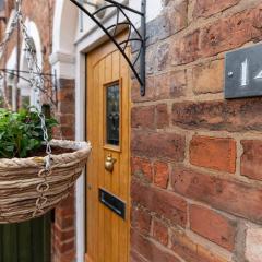 Besford Square, Shrewsbury Town