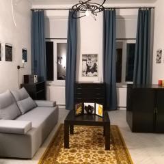 Затишна квартира в історичному Центрі міста