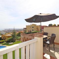 Rooftop Paradise Apartment