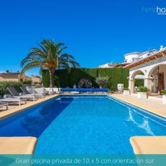 Villa Eliana by HMR Holidays