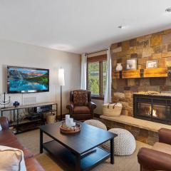 Bear Claw 409 - Ski-in Ski-out Condo!