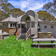 Currawong Lodge