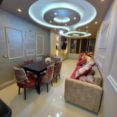 شقة فندقية على البحر