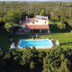 Splendida villa con piscina