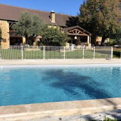 Spacieuse villa à Proissans avec piscine privée